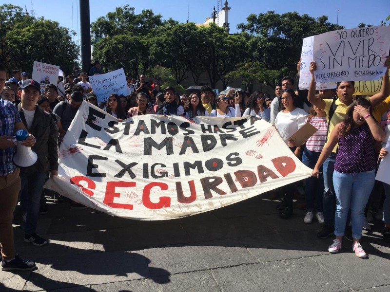 #HastaLaMadre de la inseguridad estudiantes de UdeG