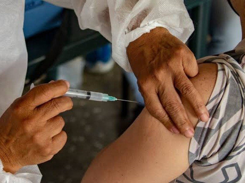 Hay disponibilidad de vacunas contra Covid-19 en Sonora