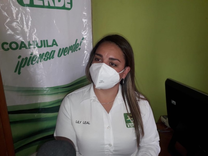 Hay que aplicar en Torreón visión de mujer: Lily Leal