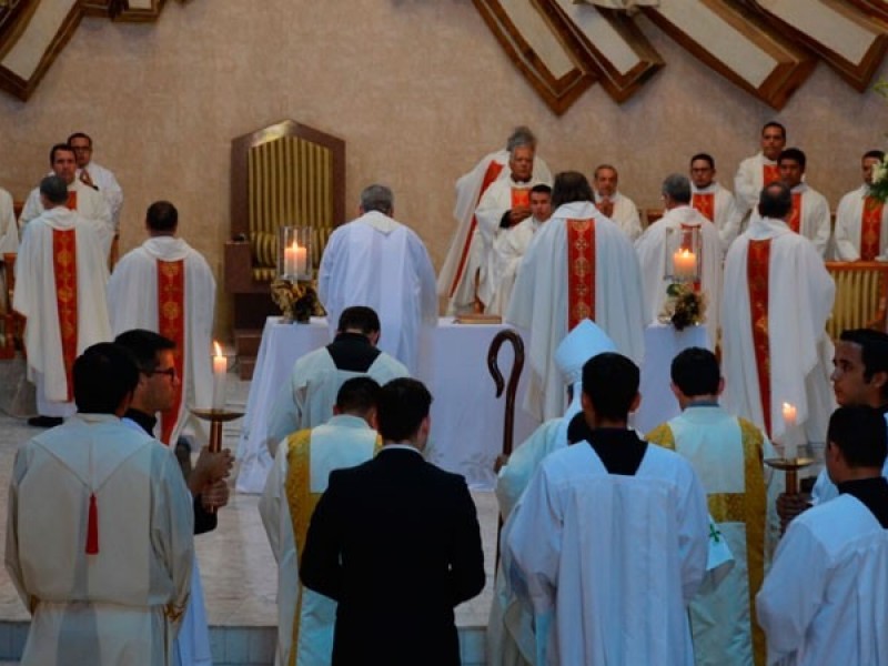 Hay un déficit de sacerdotes en la Diosecis de Obregón