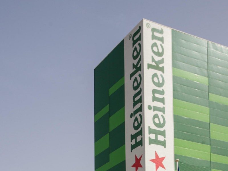 Heineken comprará mil millones de euros en acciones de Femsa