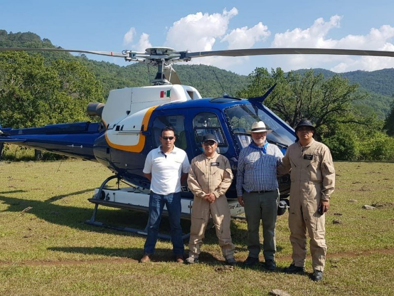 Helicóptero de Aguascalientes se suma a combate incendio