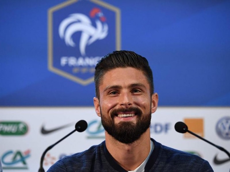 Henry eligió el campamento equivocado: Giroud