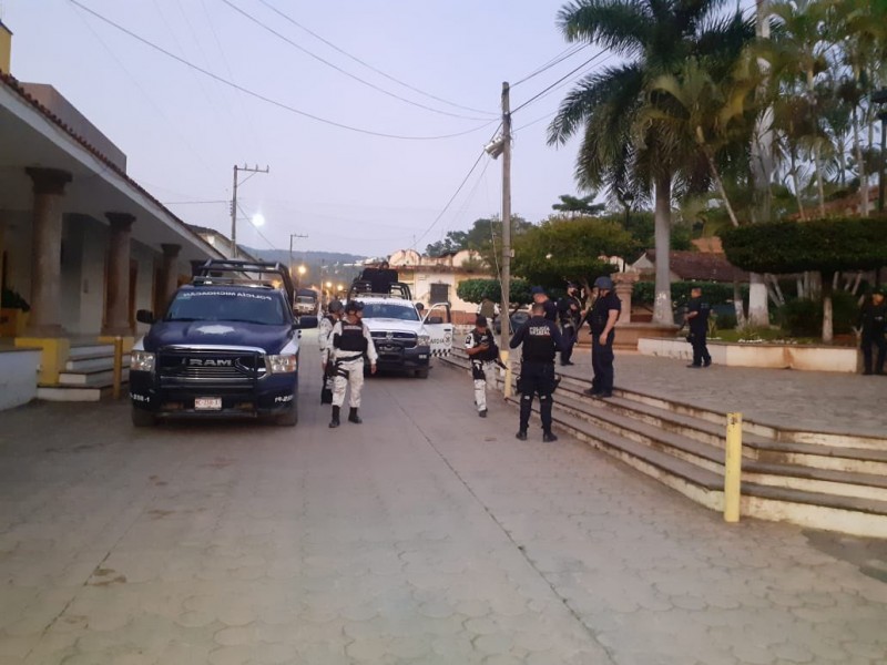 Heridos, seis militares en ataque en comunidad en Tepalcatepec