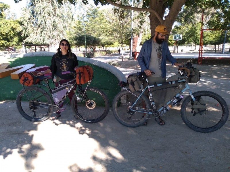 Hermosillenses viajan por México en bicicleta