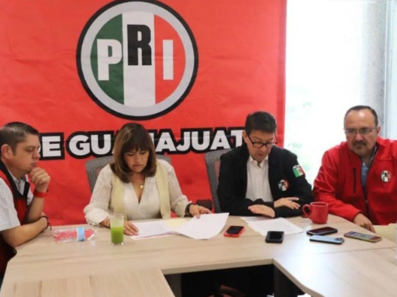 “HGRL saturado porque no se quieren atender en hospitales federales”: PRI