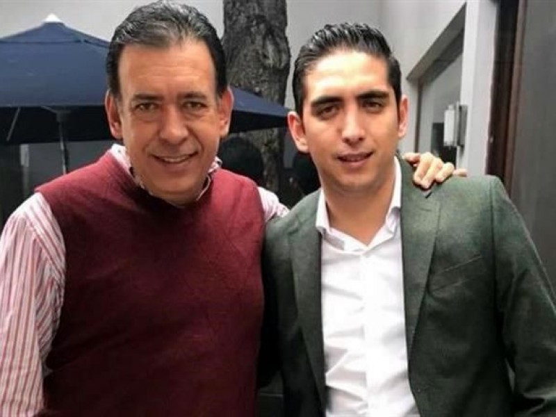 Hijo de Humberto Moreira asume presidencia de partido