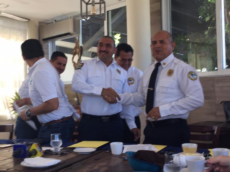 Histórico convenio entre Bomberos de SJC y CSL