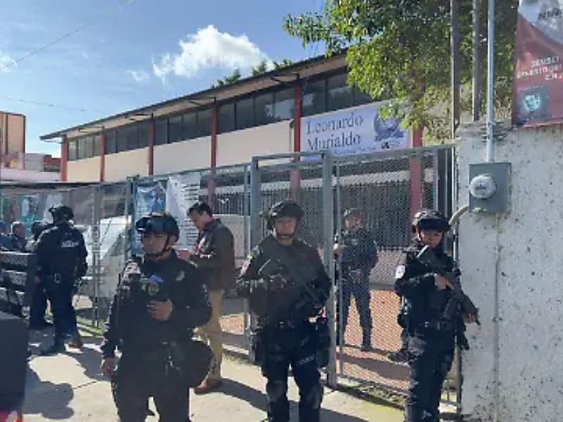 Hombre es abatido tras tomar rehenes en GYM de la CDMX