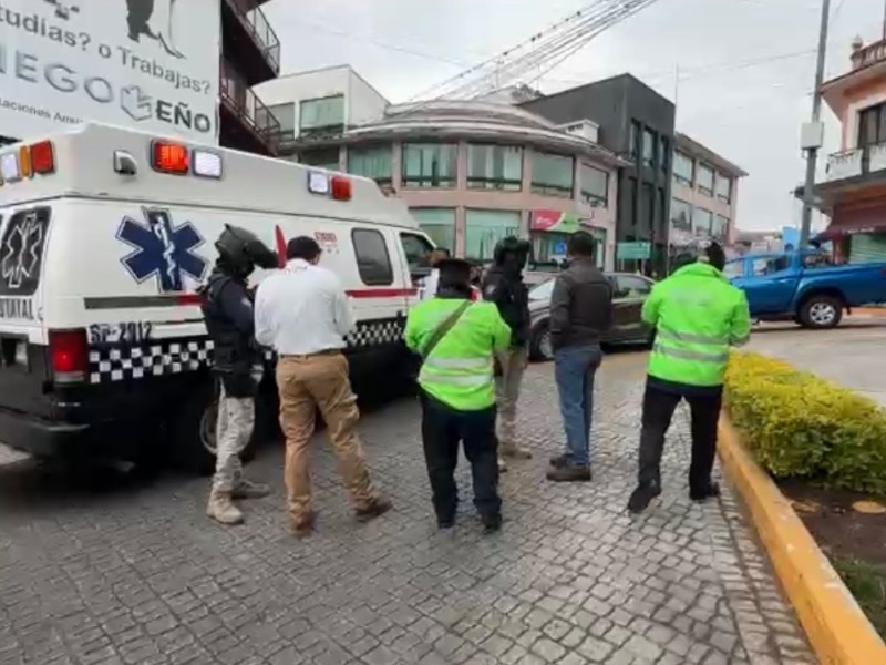 Hombre de 60 años atropellado en el centro de Xalapa