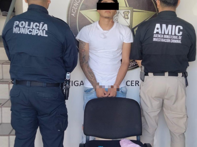 Hombre detenido con auto robado en Magdalena de Kino, Sonora