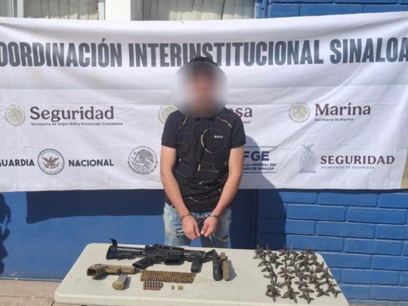 Hombre detenido en Tres Ríos traía armas, ponchallantas y un vehículo robado,Culiacán