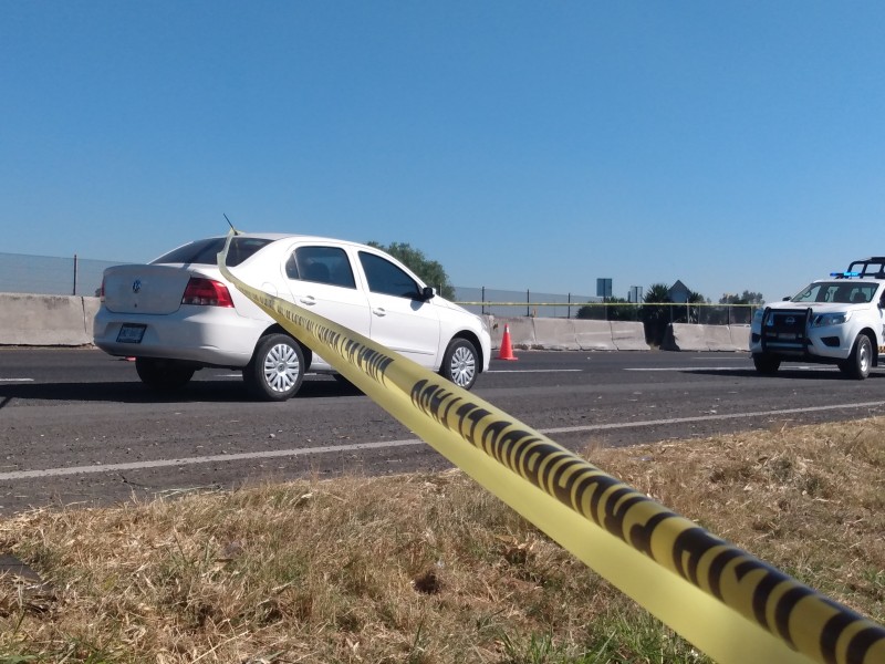 Hombre es asesinado, camino a Celaya