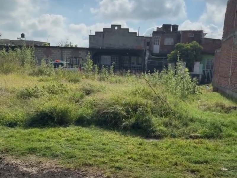 Hombre es ejecutado dentro de vivienda