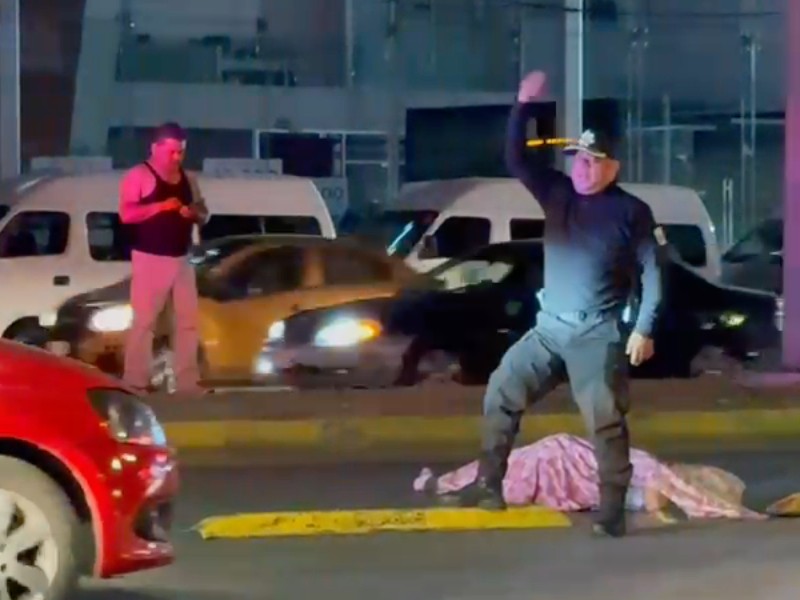 Hombre fallece atropellado en carril confinado del MEXIBÚS