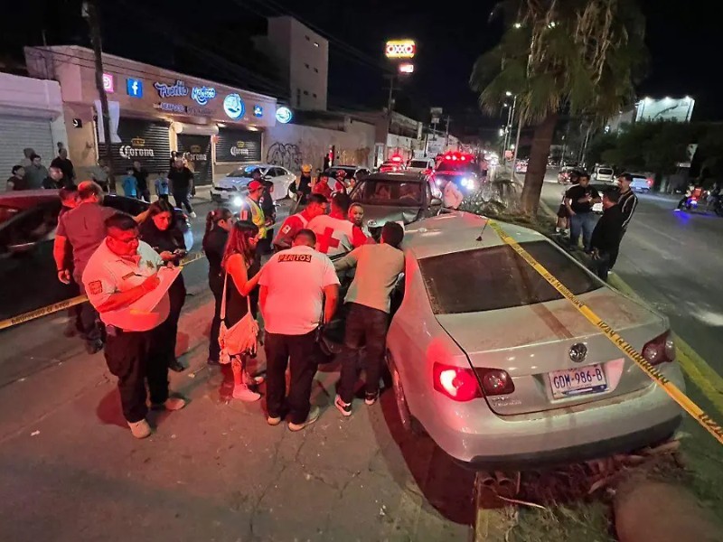 Hombre fallece tras chocar contra una palma en Torreón