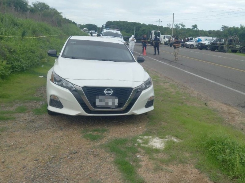 Hombre sin vida dentro de una cajuela en La Unión