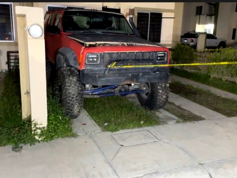 Hombres armados ingresan a dos viviendas en colonia Real Montecarlo en Tepic
