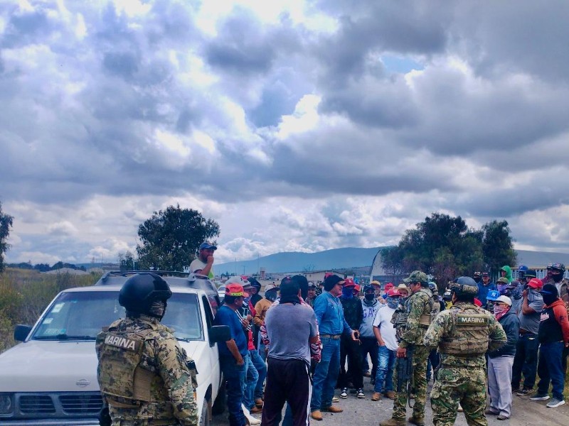 Hombres armados toman granjas en Cañada por avionetas antilluvias