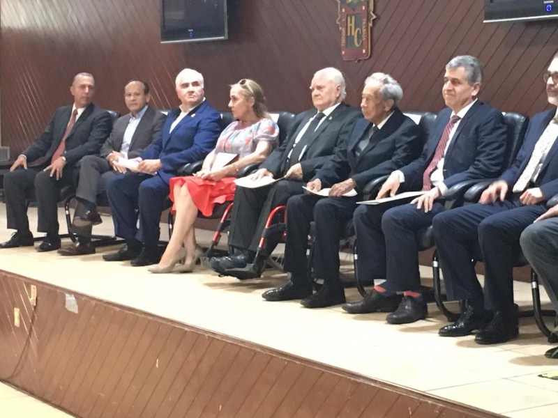 Homenajea HCG a maestros por su trayectoria