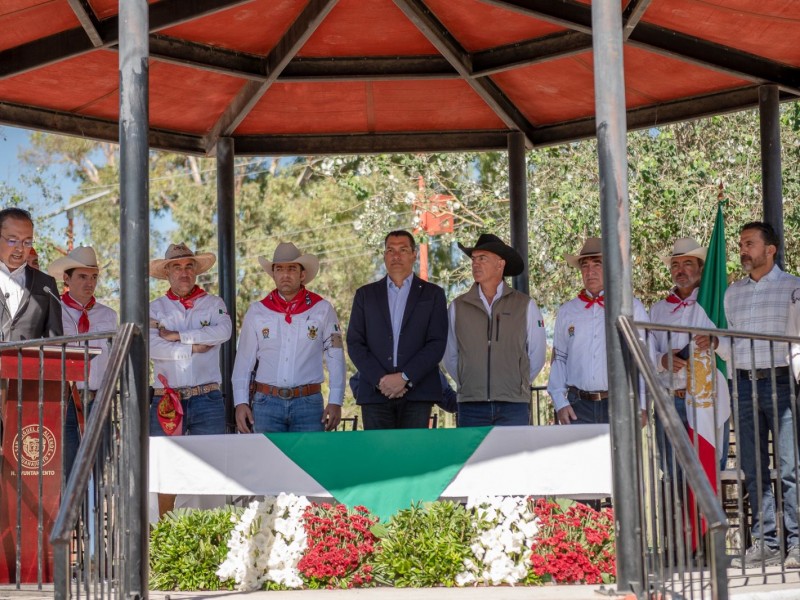 Honra gobierno municipal paso histórico de Ignacio Pérez