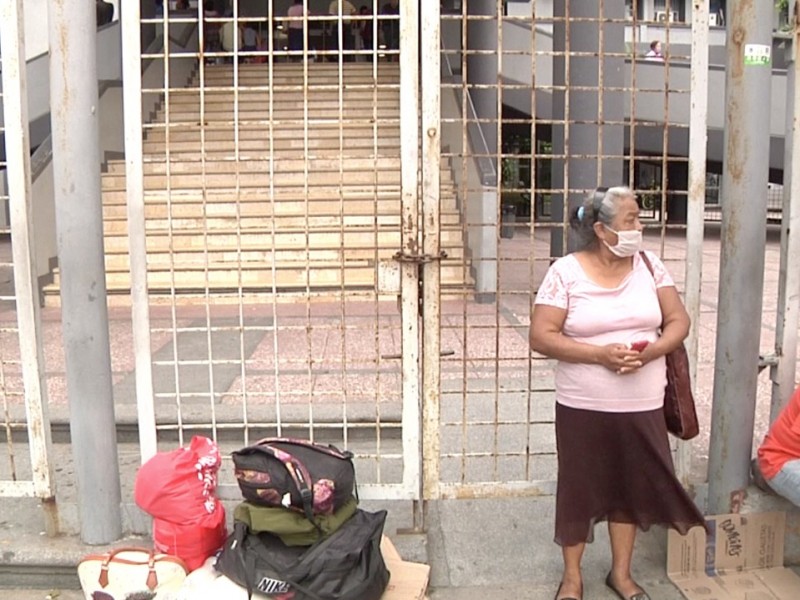 Hospital Regional desaloja a familiares de paciente por Coronavirus