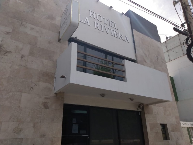 Hotel La Riviera ofrece hospedaje gratuito a personal de salud