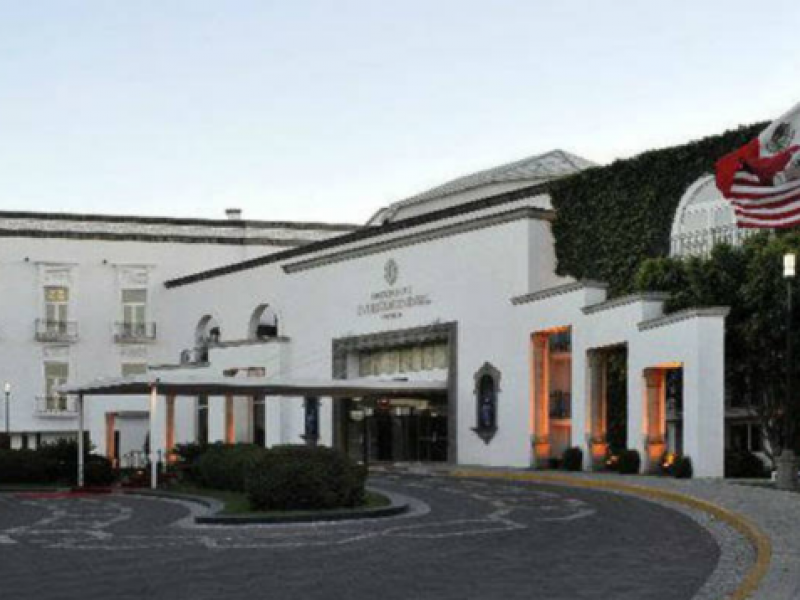 Hoteles reabrirán estando en plena fase 3 de COVID