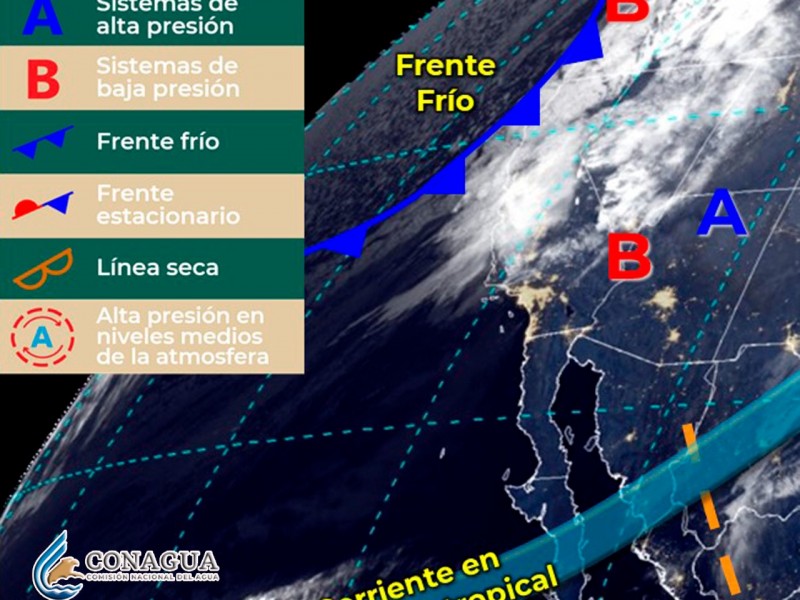 Hoy cielo medio nublado en Sonora