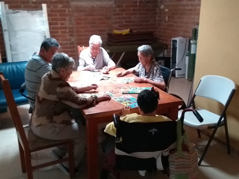 Hoy se celebra el día de los abuelos.