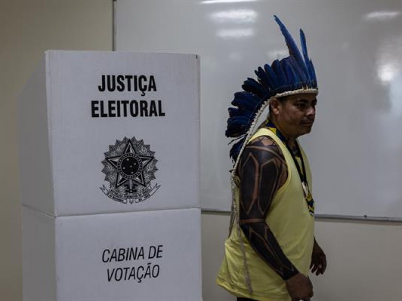 HRW, preocupada por retenes que afectan votación en Brasil