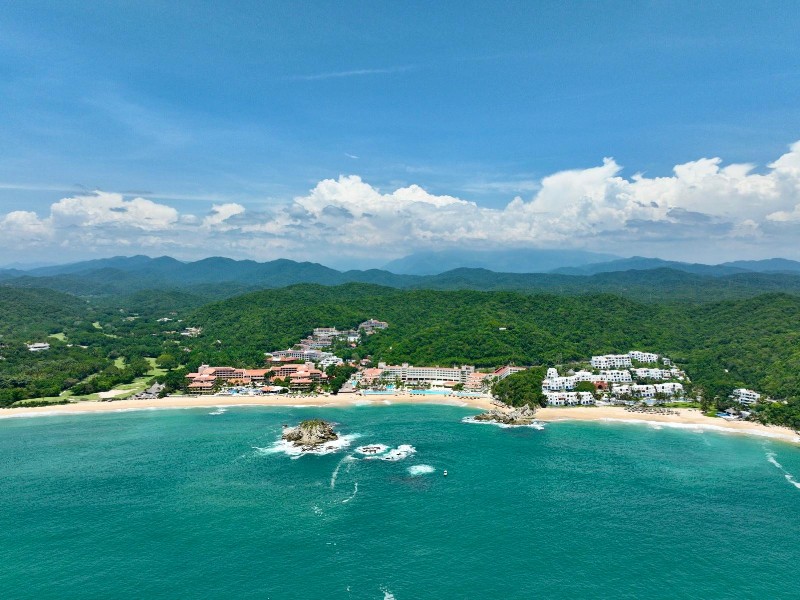 Huatulco recibe certificación Blue Flag para cuatro playas destacadas