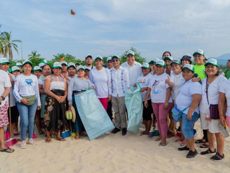 Huatulco, sede de la Jornada Nacional de Limpieza de Playas 2025