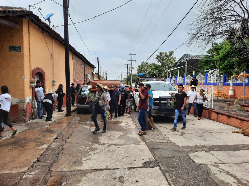 Hubo 23 muertos tras masacre en Totolapan, afirman habitantes