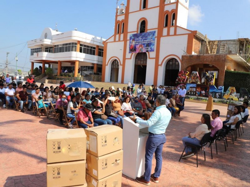 ICTI activa internet en Ocozocoautla, San Fernando y Patria Nueva
