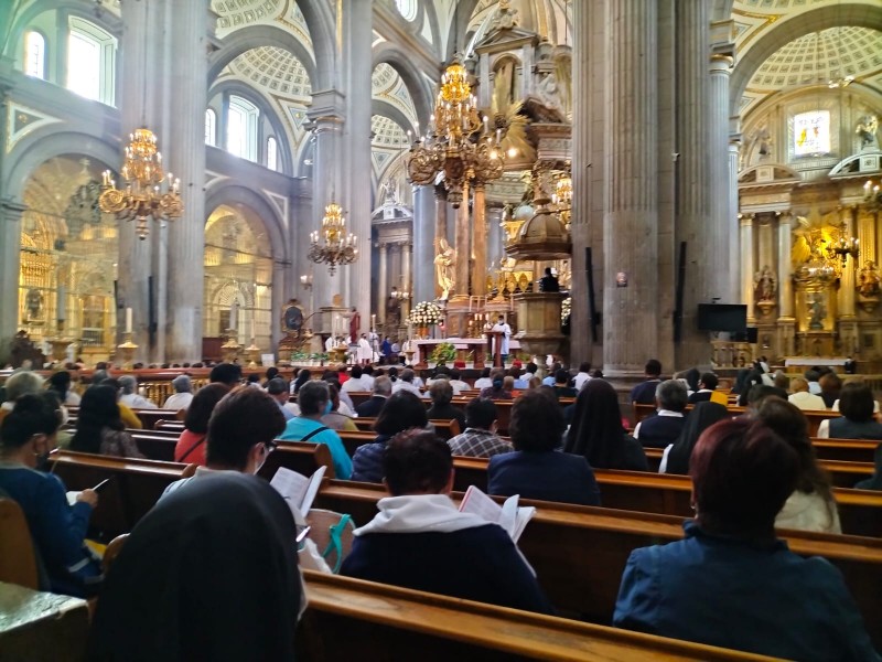 Iglesia católica celebra  Corpus Christi