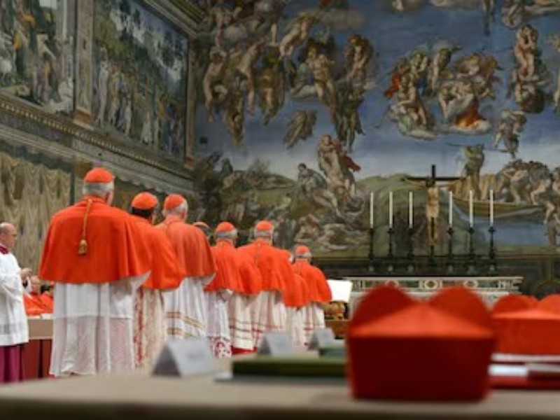 Iglesia Católica inicia oración por nuevo Papa