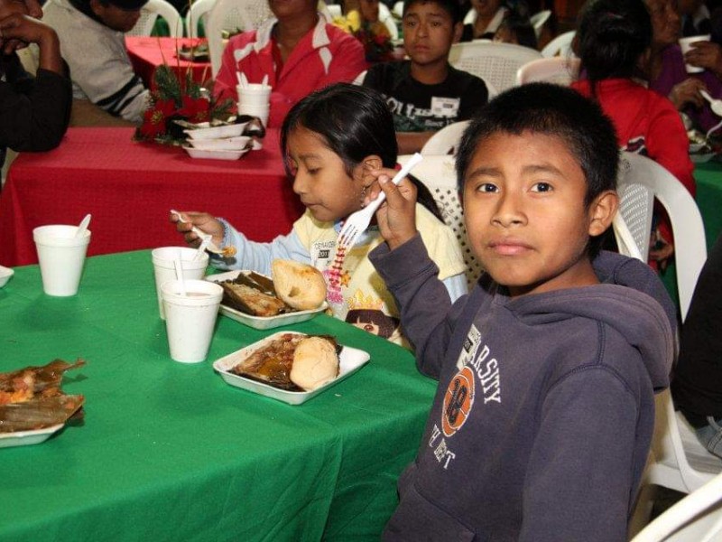 Iglesia católica y comunidad hebrea regalaron 40 mil cenas