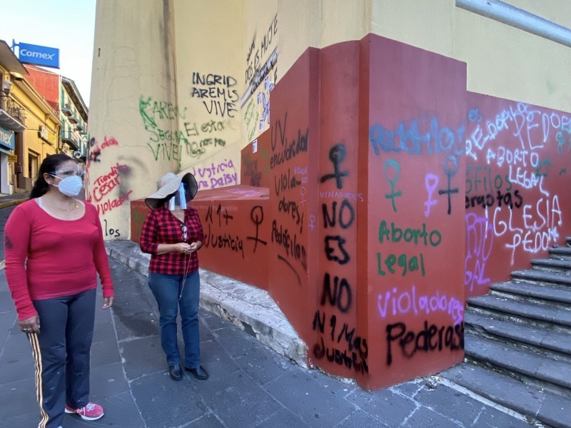 Iglesia condena actos de vandalismo contra la Catedral de Xalapa