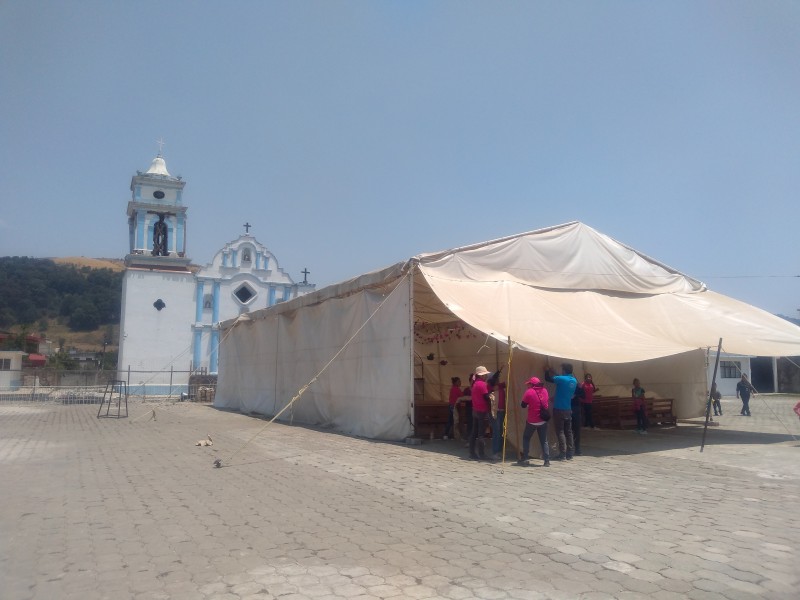 Iglesia de Joquicingo sin ser reparada tras sismo