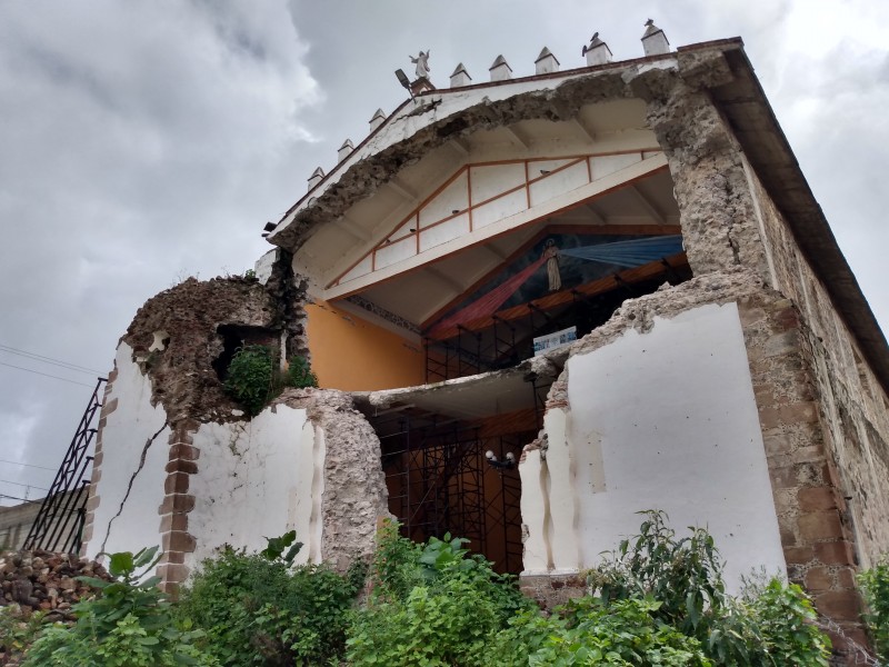 Iglesias de Ocuilan olvidadas tras el sismo