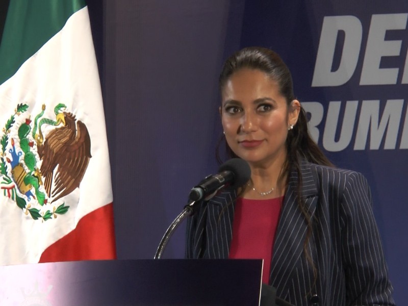 ¡Ignora Gobernadora Libia Denisse alerta sísmica en simulacro nacional!