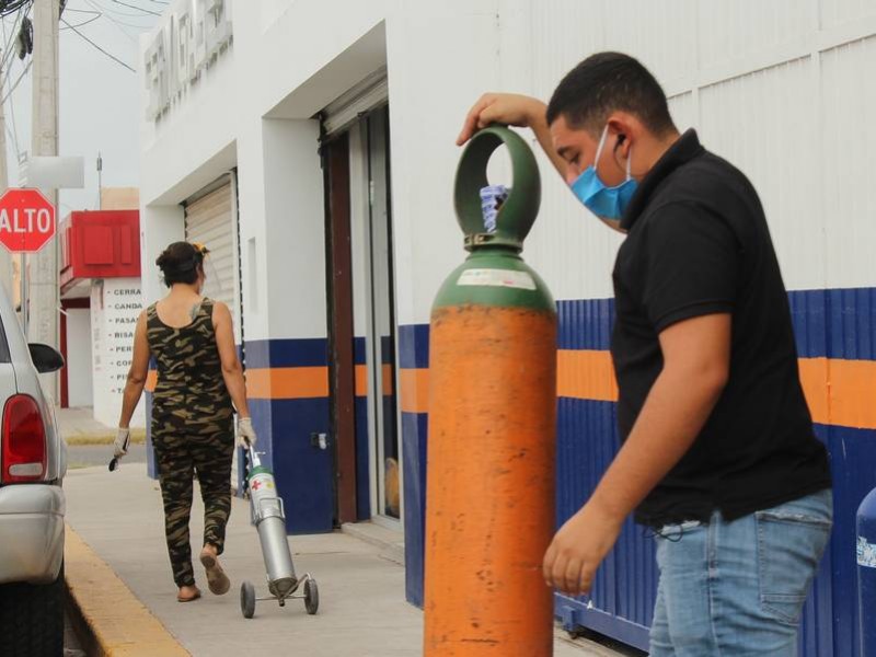 Igual que la ivermectina, escasean tanques de oxígeno medicinal