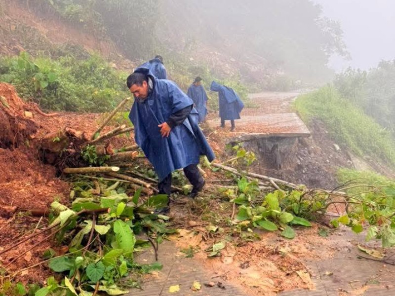 Ilamatlán con graves afectaciones por lluvias