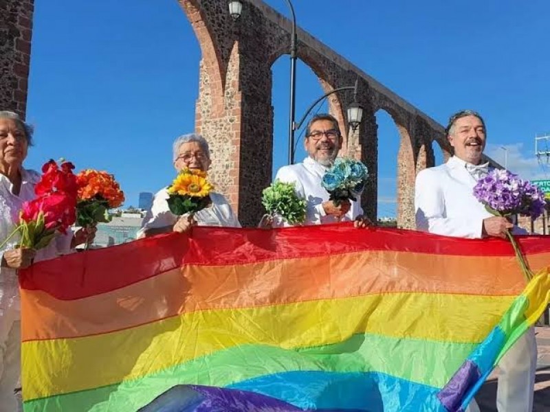Iluminarán arco del Acueducto por lucha contra homofofía