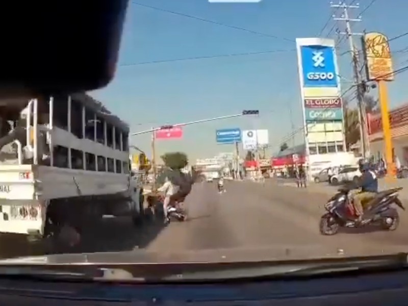 Guardia Nacional atropella y mata a biker en Ecatepec | Meganoticias