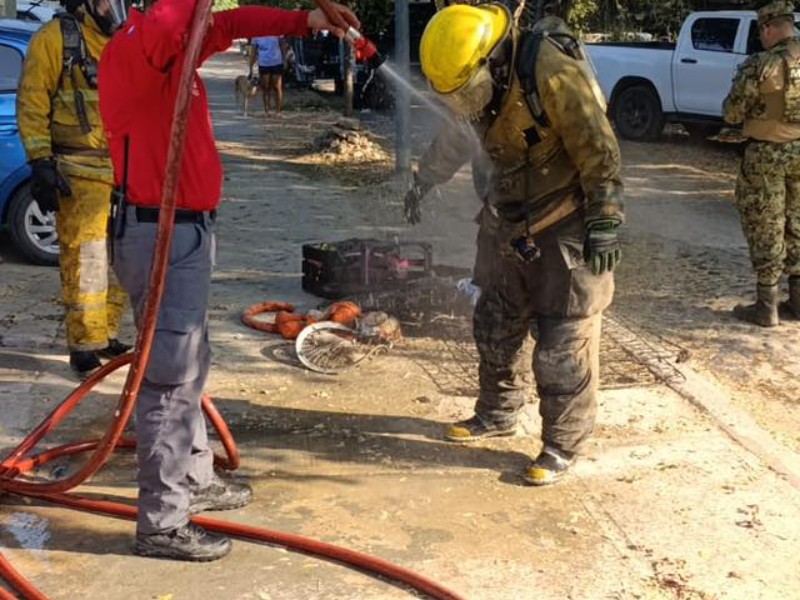 Se incendia vivienda en colonia Agua Azul, en Manzanillo | Meganoticias