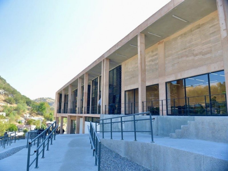 IMCA operará los servicios en Centro Cultural Ágora