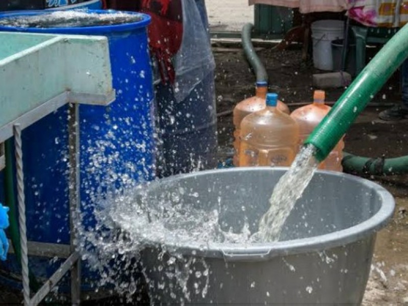 Impacta vandalismo la correcta distribución del agua en León.