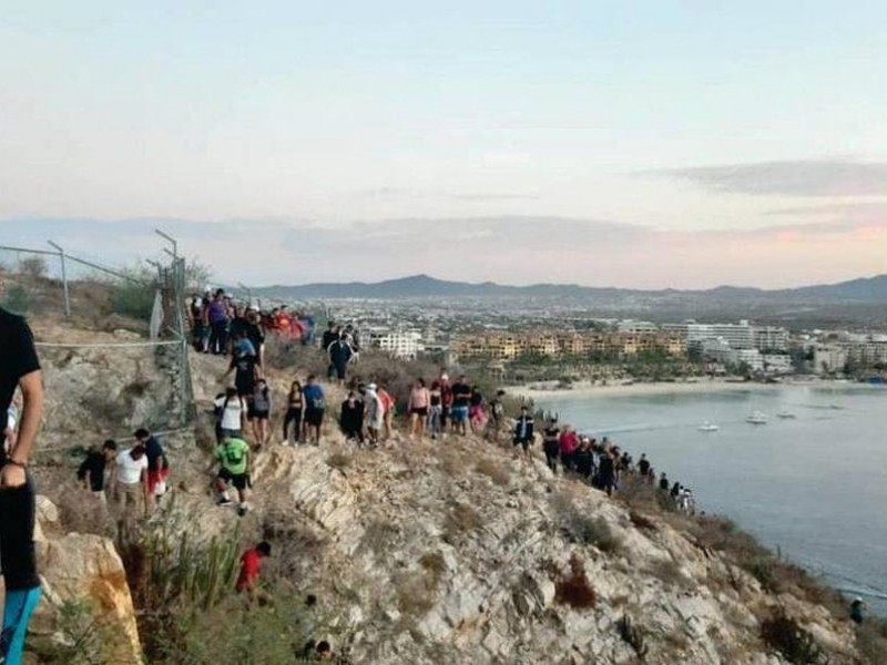 IMPACTO ECOLÓGICO A FLORA Y FAUNA DEL ARCO POR VISITAS